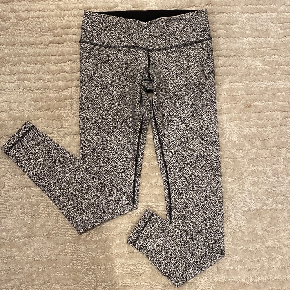 Lulu lemon leggings